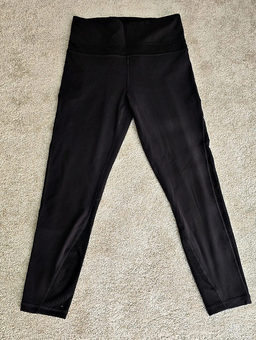 Athleta Size Small Black Athletic Leggings Like New